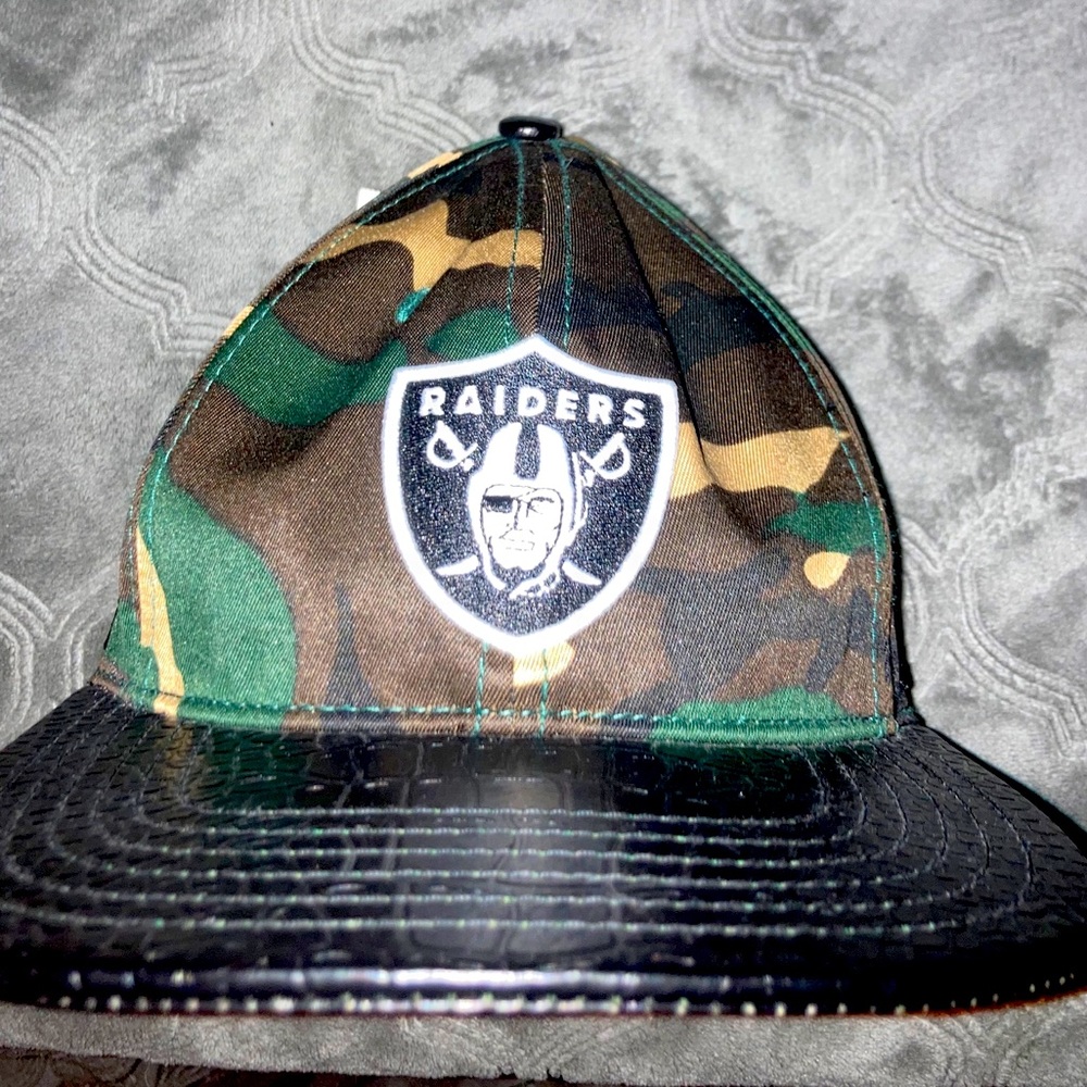 Raiders champions hat NFL brand
